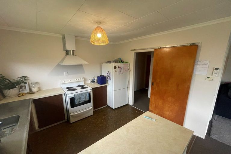 Photo of property in 1 Cassia Place, Bell Block, New Plymouth, 4312