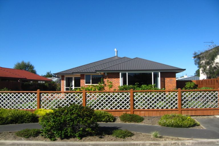 Photo of property in 12 Rowan Place, Mosgiel, 9024