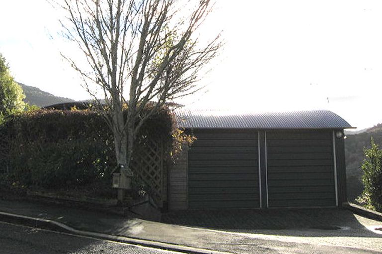 Photo of property in 35 Garden Place, Glenleith, Dunedin, 9010