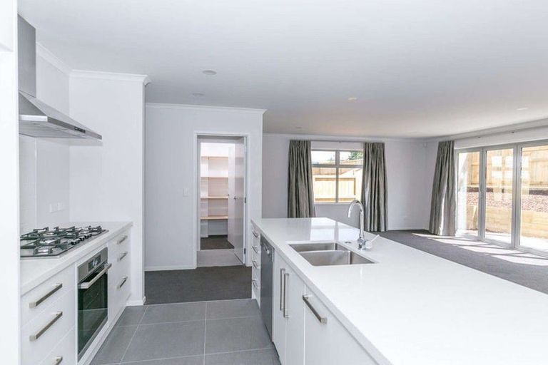 Photo of property in 3/1 Hibiscus Avenue, Hamilton Lake, Hamilton, 3204