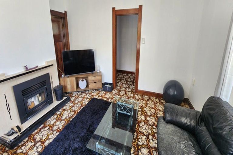 Photo of property in 32 Bedford Street, Eltham, 4322