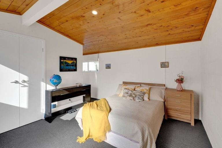 Photo of property in 46 Lismore Street, Merrilands, New Plymouth, 4312