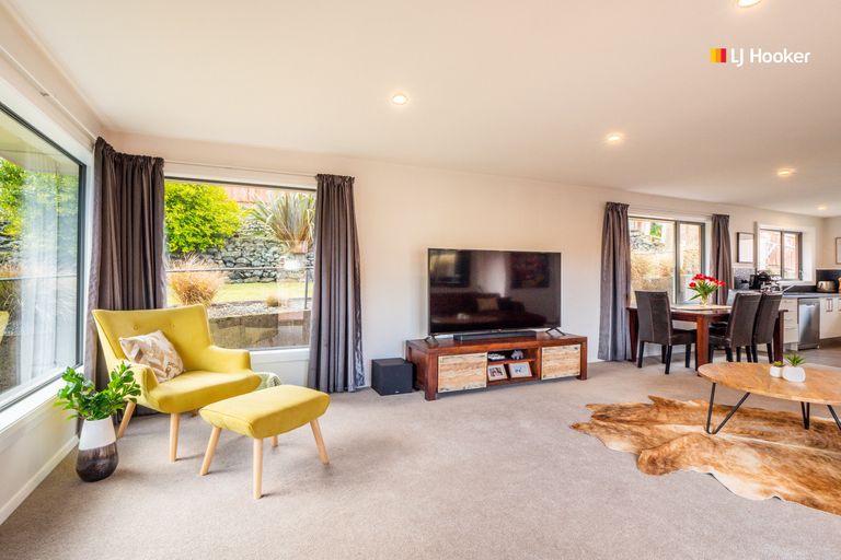 Photo of property in 98 Barr Street, Kenmure, Dunedin, 9011