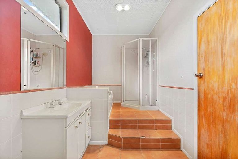 Photo of property in 30 Airfield Road, Takanini, 2112