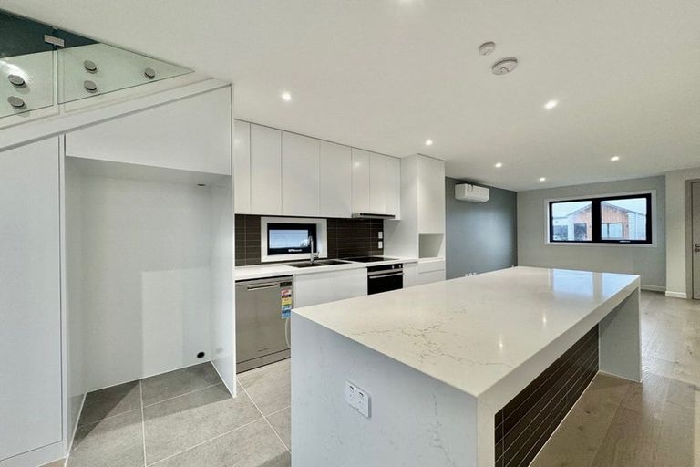 Photo of property in 40 Farranfore Road, Opaheke, 2113