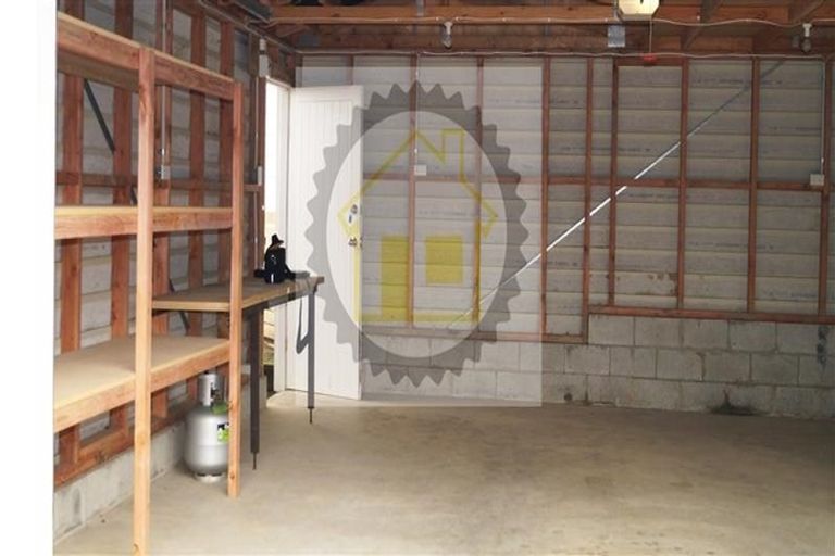 Photo of property in 2 Stansfield Street, Kenmure, Dunedin, 9011