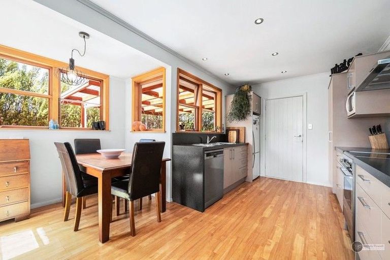 Photo of property in 30 Thackeray Street, Trentham, Upper Hutt, 5018