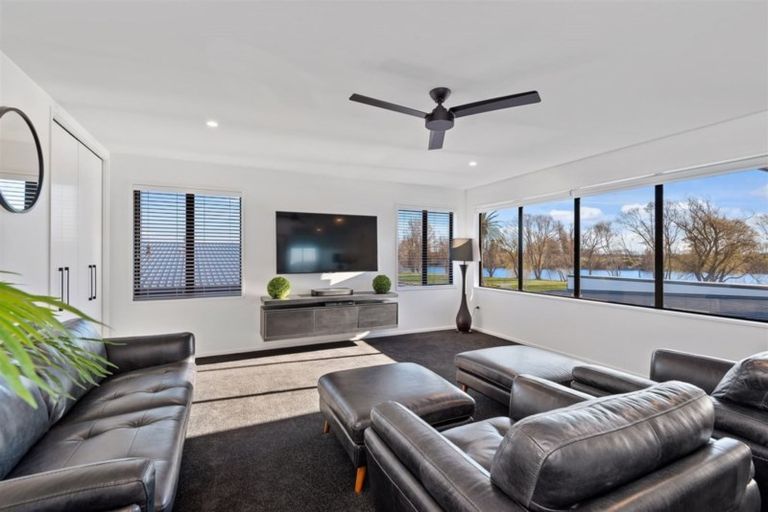 Photo of property in 56 Beachvale Drive, Kaiapoi, 7630