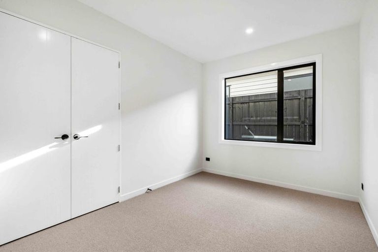 Photo of property in 29 Cara Avenue, Kumeu, 0810