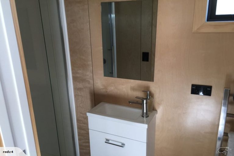 Photo of property in 1 John Dee Crescent, Red Beach, 0932