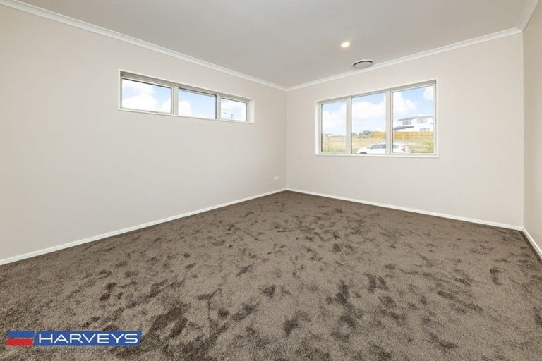 Photo of property in 18 Te Aramanu Crescent, Papakura, 2110