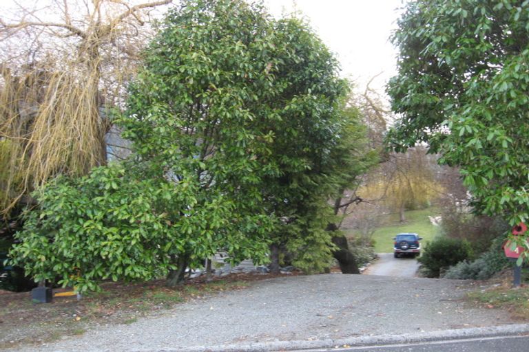 Photo of property in 44 Suburb Street, Queenstown, 9300