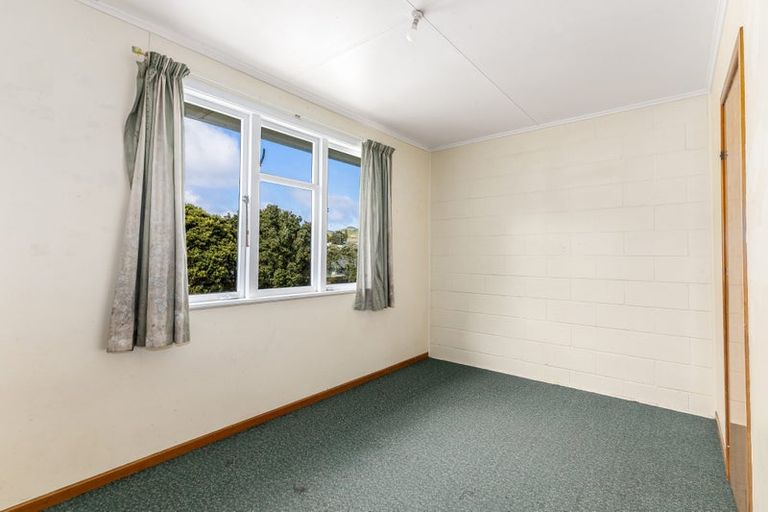 Photo of property in 301-303 Warspite Avenue, Waitangirua, Porirua, 5024