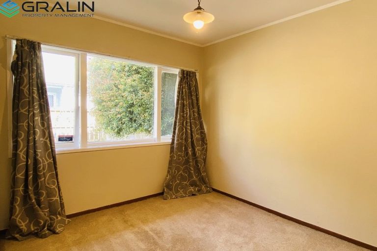 Photo of property in 1/25 Kitchener Road, Takapuna, Auckland, 0622