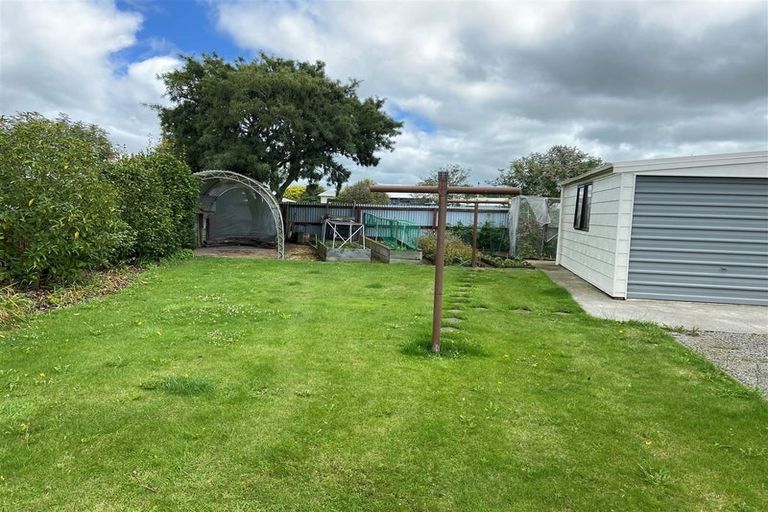 Photo of property in 75 Market Street, Leeston, 7632