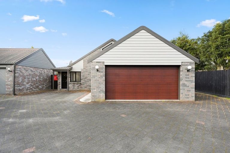 Photo of property in 32a Ashley Street, St Andrews, Hamilton, 3200