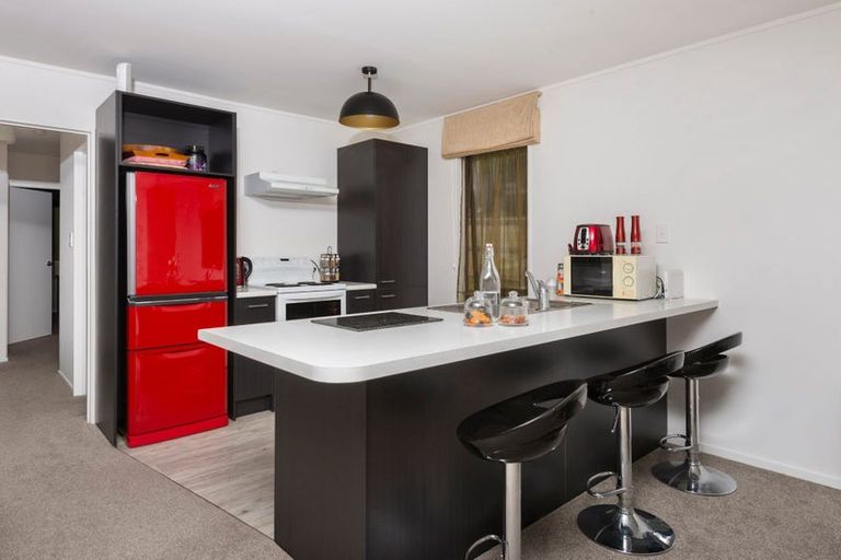 Photo of property in 12a June Place, Torbay, Auckland, 0630