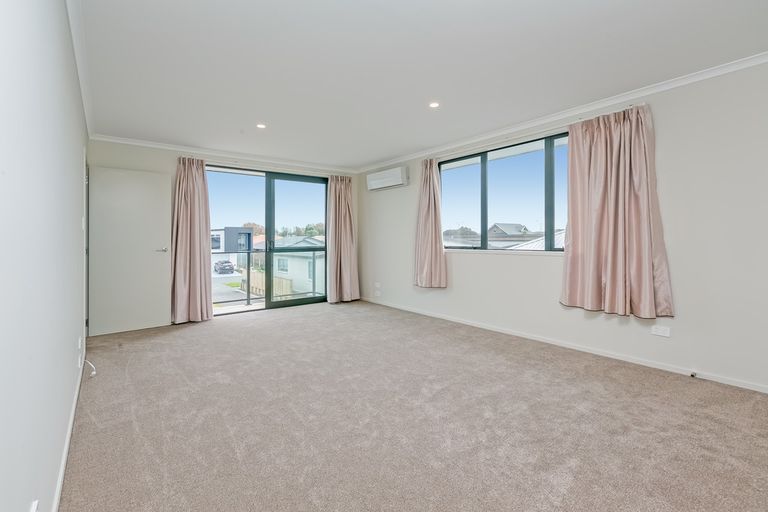 Photo of property in 19 Hugo Way, Papamoa Beach, Papamoa, 3118