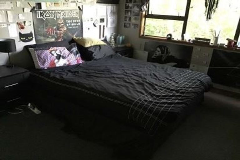 Photo of property in 18 Shetland Street, Glen Eden, Auckland, 0602