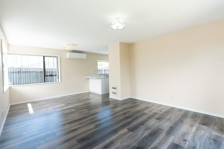 Photo of property in 2/232 Harewood Road, Bishopdale, Christchurch, 8053