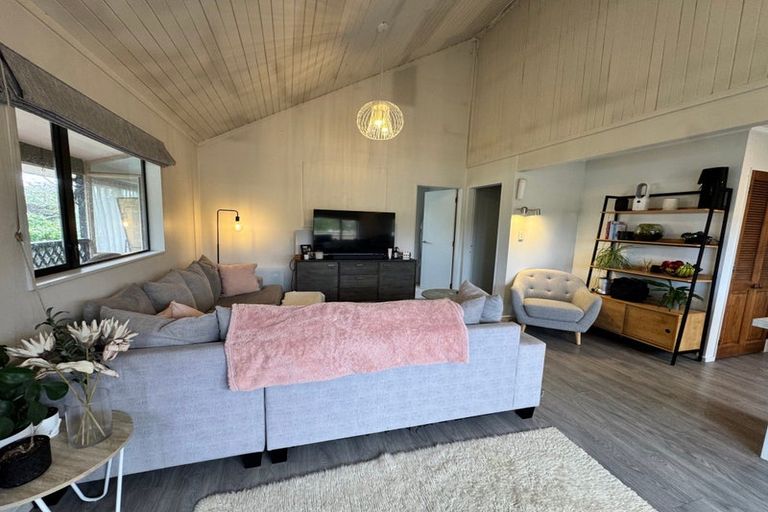 Photo of property in 60a Rata Road, Raumati Beach, Paraparaumu, 5032