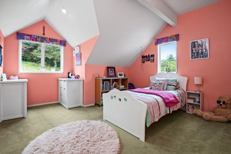 Photo of property in 187 Kimptons Road, Brookby, Manurewa, 2576