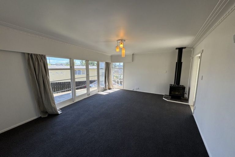 Photo of property in 59 Christmas Road, Manurewa, Auckland, 2102