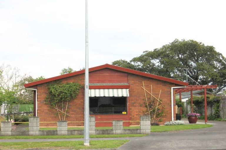 Photo of property in 24 Stout Street, Whataupoko, Gisborne, 4010