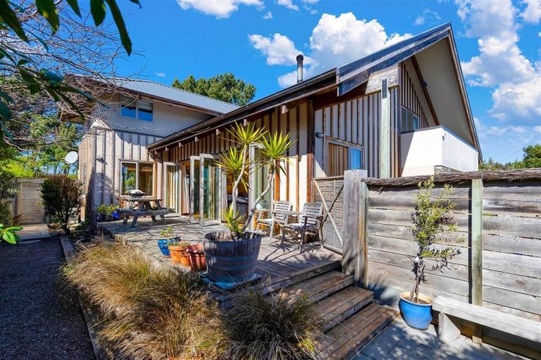 Photo of property in 41 Chamberlain Avenue, Amberley, 7481