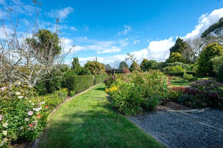 Photo of property in 37 Burwood Road, Tikitere, Rotorua, 3074