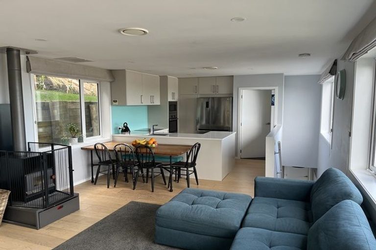 Photo of property in 154 Severn Street, Island Bay, Wellington, 6023