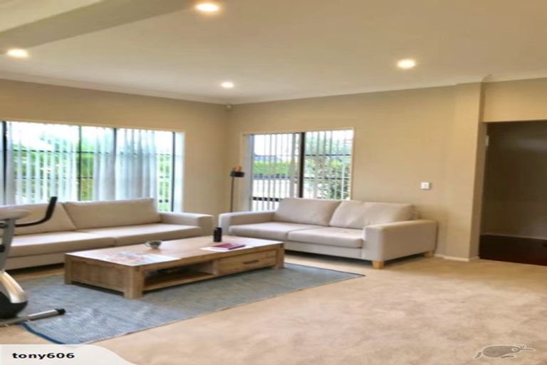Photo of property in 13 Malahide Drive, Flat Bush, Auckland, 2019
