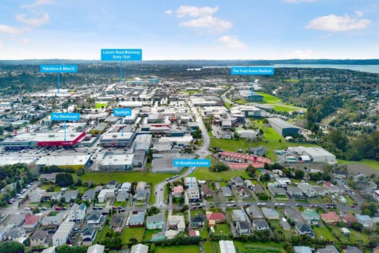 Photo of property in 2/30 Woodford Avenue, Henderson, Auckland, 0610