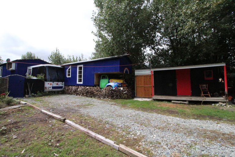 Photo of property in 21 Farm Street, Lumsden, 9730