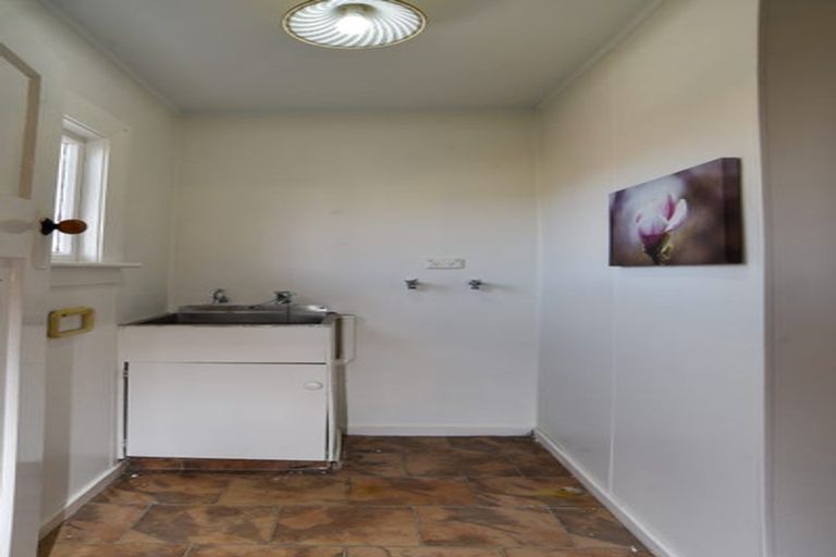 Photo of property in 168 Macandrew Road, South Dunedin, Dunedin, 9012