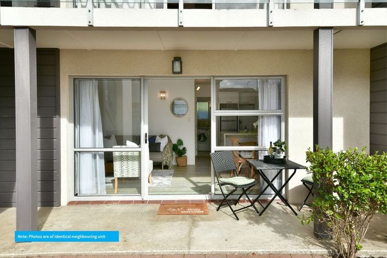 Photo of property in 2/420a Hibiscus Coast Highway, Orewa, 0931