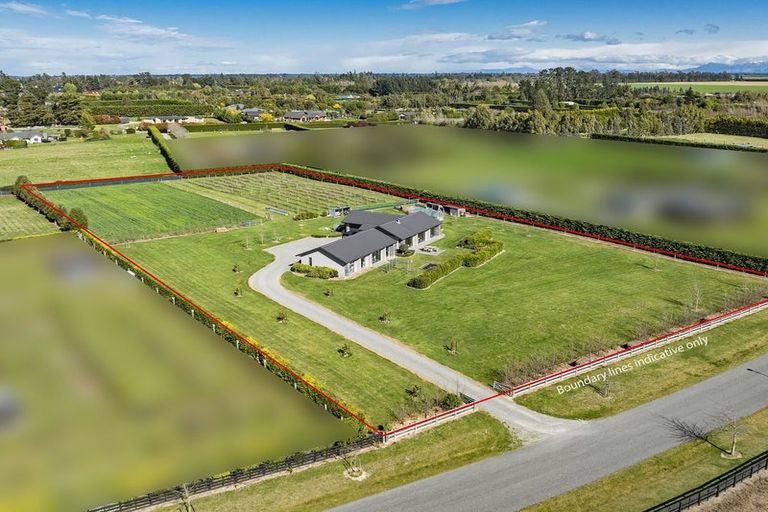 Photo of property in 74 Crozier Drive, Kirwee, Darfield, 7571