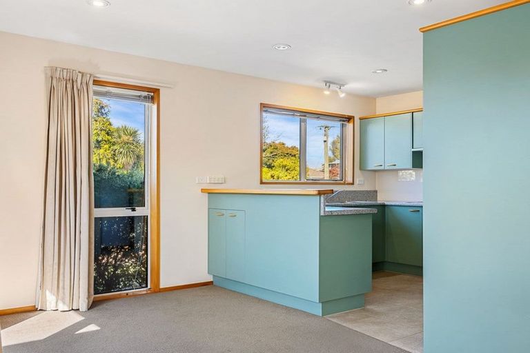 Photo of property in 139a Avonhead Road, Avonhead, Christchurch, 8042