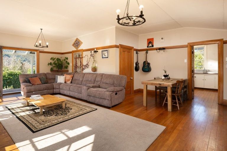 Photo of property in 13e Main Rd Havelock, Havelock, 7100