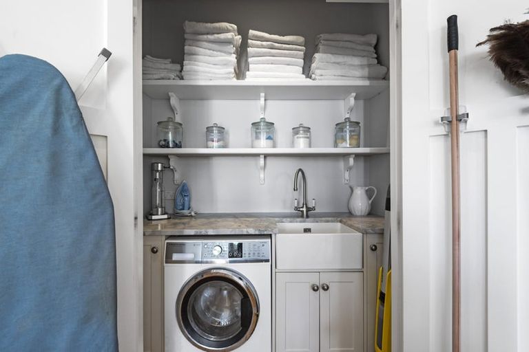 Photo of property in 41 Lake Road, Devonport, Auckland, 0624