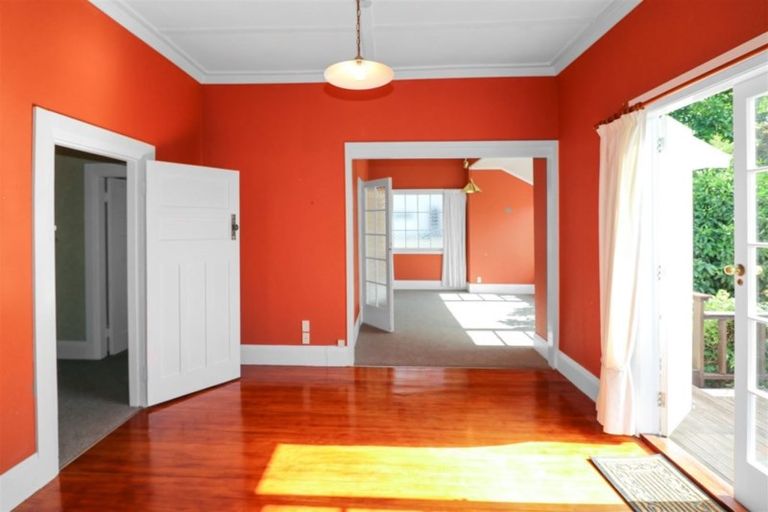 Photo of property in 22 Victoria Avenue, Dannevirke, 4930