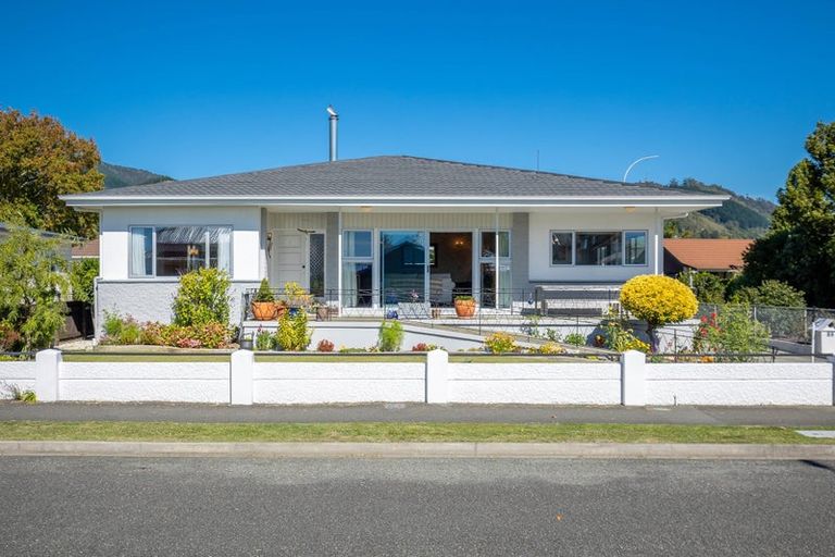 Photo of property in 58 Cambria Street, The Wood, Nelson, 7010