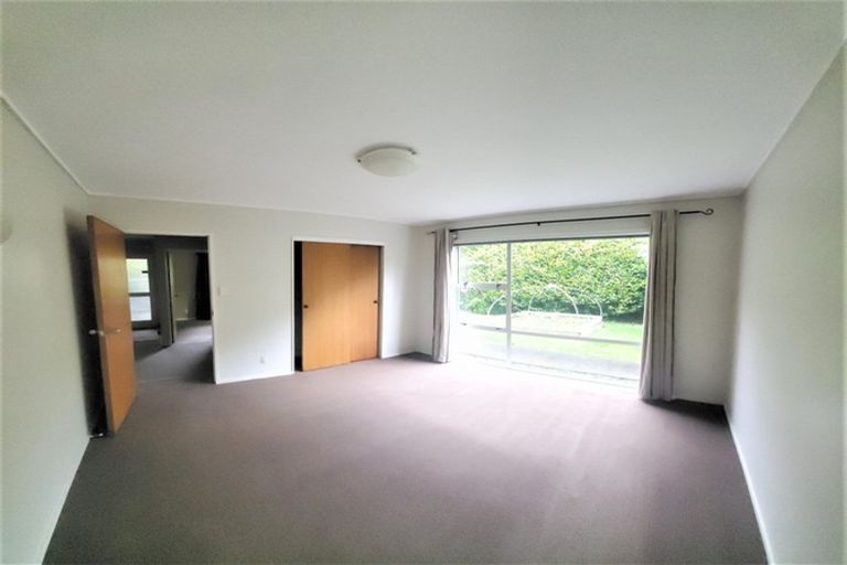 Photo of property in 7 Ballina Drive, Churton Park, Wellington, 6037