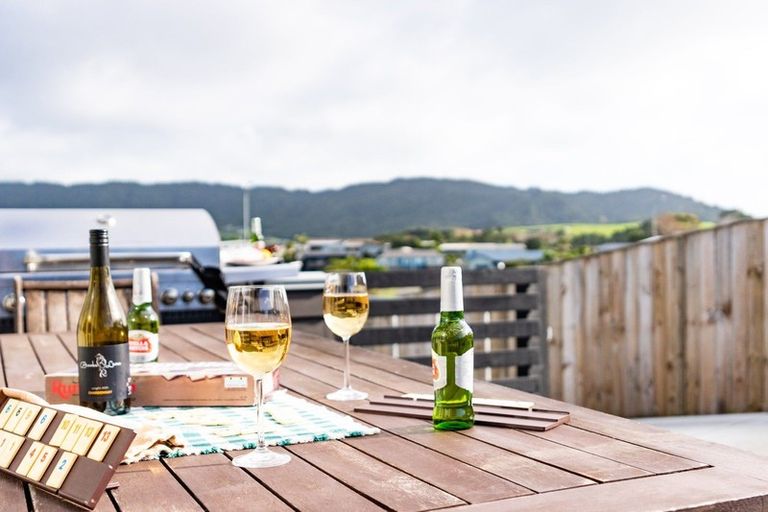 Photo of property in 37 Driftwood Place, Mangawhai Heads, Mangawhai, 0505