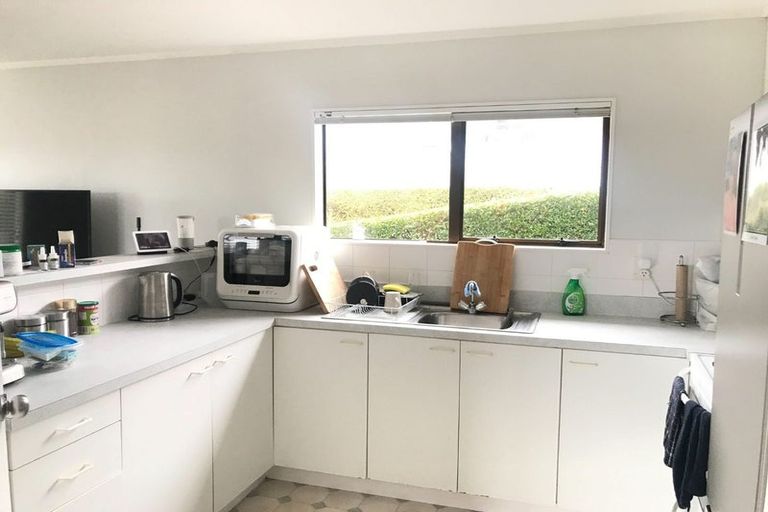 Photo of property in 2/117 Ridge Road, Howick, Auckland, 2014