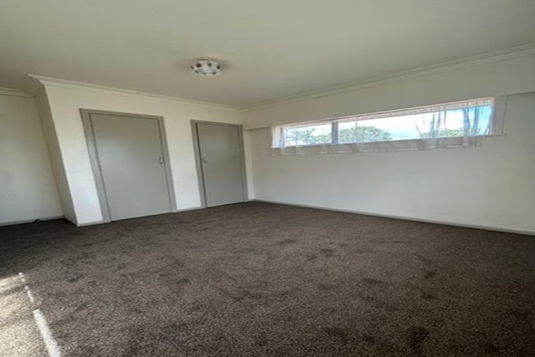 Photo of property in 3a Sutton Crescent, Papatoetoe, Auckland, 2025