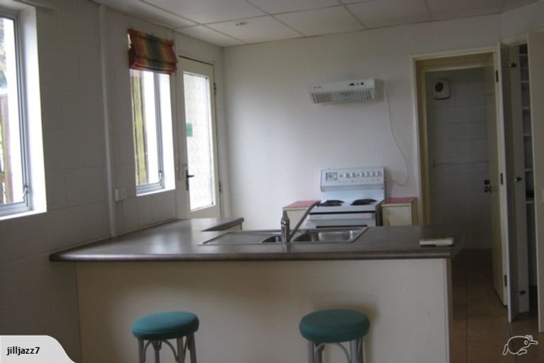 Photo of property in 1/7 Patchett Place, Cashmere, Christchurch, 8022