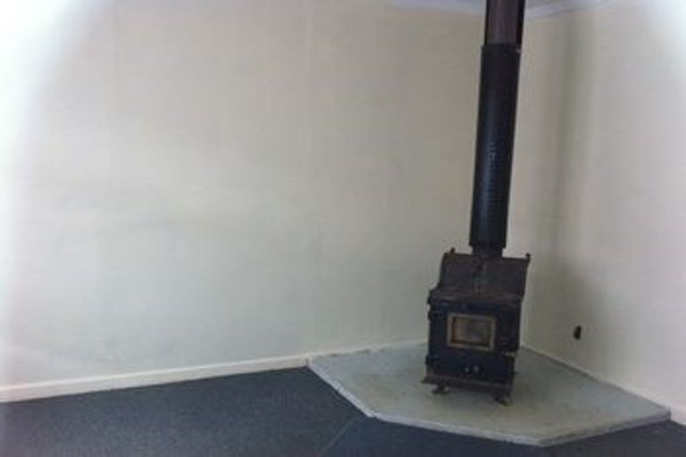 Photo of property in 84 Dipton Street, Kingswell, Invercargill, 9812