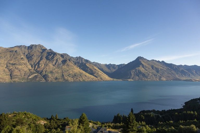 Photo of property in 36 Corsican Drive, Ben Lomond, Queenstown, 9371