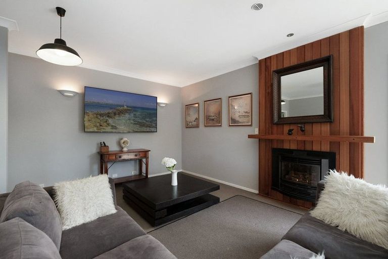 Photo of property in 9 Amery Place, Papamoa Beach, Papamoa, 3118